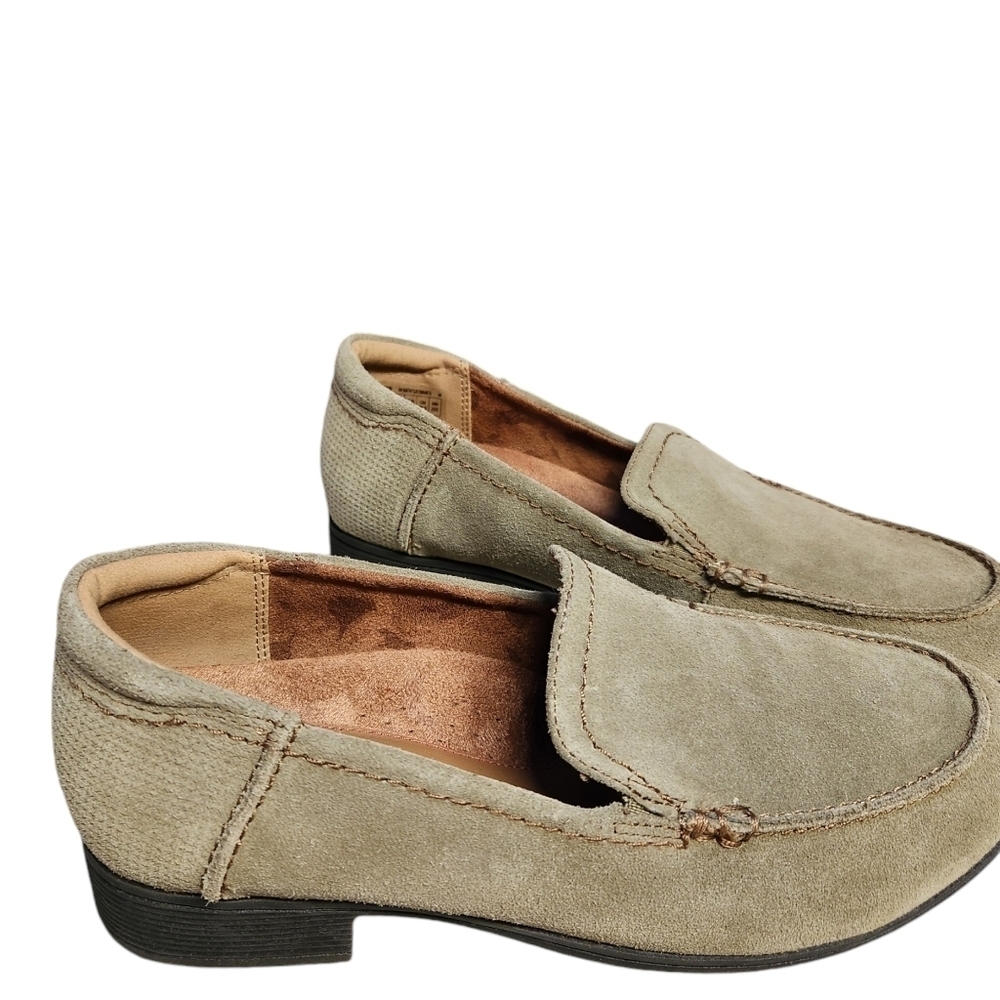 EUC Cobb Hill Crosbie Moccasins Women's 8.5 Green Taupe Suede - Picture 3 of 9
